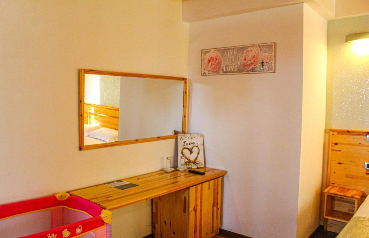 Shkreli Resort Qafeshtame Cudhi-Kamt Ngoại thất bức ảnh
