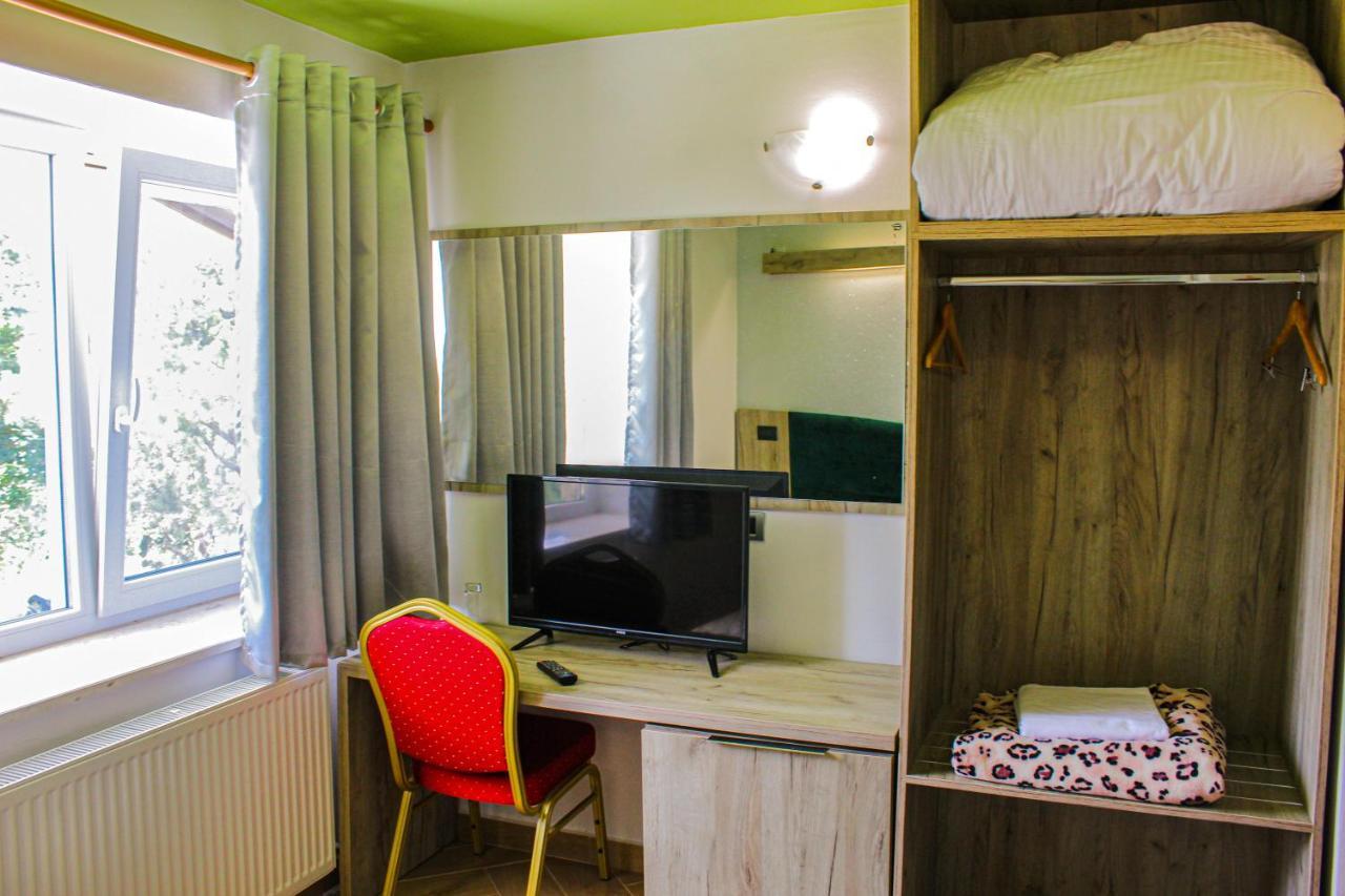Shkreli Resort Qafeshtame Cudhi-Kamt Ngoại thất bức ảnh
